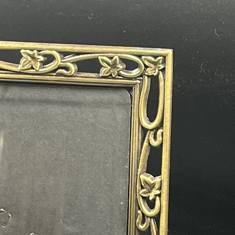 Vintage Brass Tone Metal Picture Frame with Filigree Ivy Vine Pattern 9 1/2 x 11